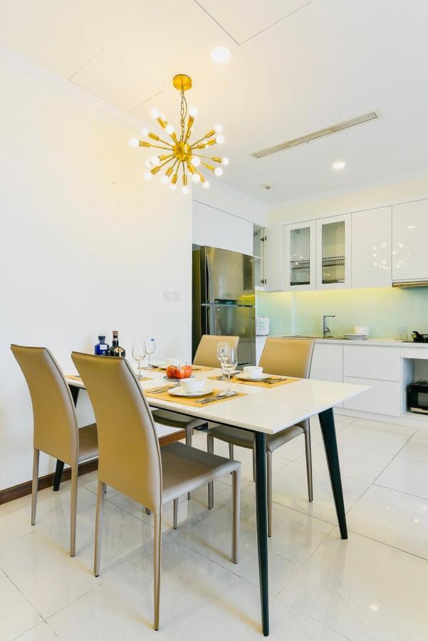 *Bom Homes* Vinhomes Central Park- Luxury Apartment مدينة هوشي منه المظهر الخارجي الصورة